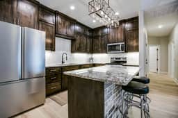 2 BR/2 BA • Inn @ The Harte