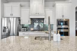 5 Minutes to DFW 4 Br/2.5 Ba