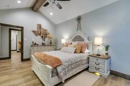 Bismarck Farm! 2 BR/2.5 BA