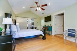 New Hidden Gem - Cozy 4 BR/2 BA