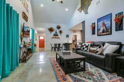 Southwest Cottage - 2Bed/2Bath - New!