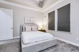 Spacious&Modern -4BR/2.5BA•5MintoDFW