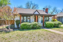 West Texas Retreat 3 BR/2 BA With 1 BD/1 BA Casita