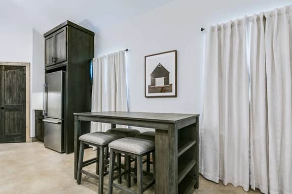 Cozy & Convenient W/ 2BR & 2BA