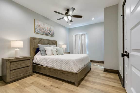 Modern Getaway/New/2 BR-2.5 BA