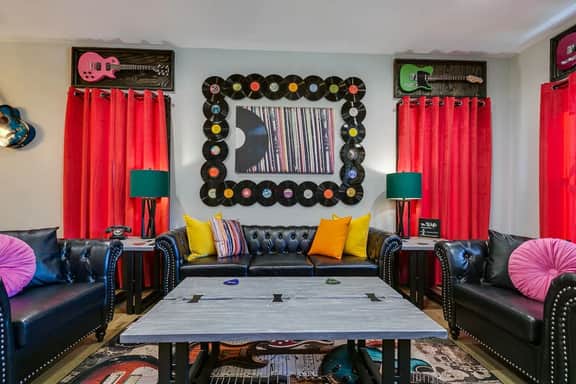 Music Hall! -2BR•2.5BA