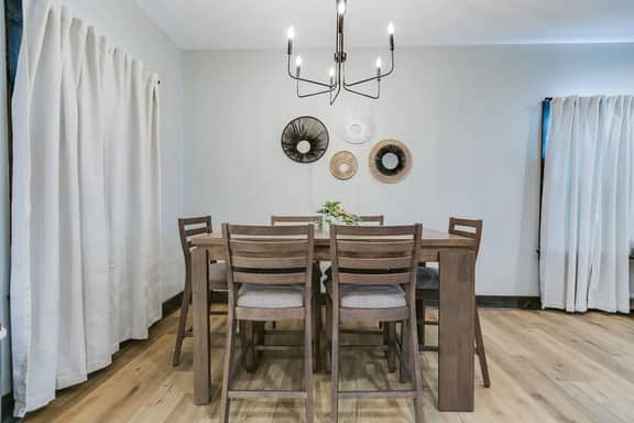 The Cactus at Landmarks W/ 3 Bed & 2.5BA