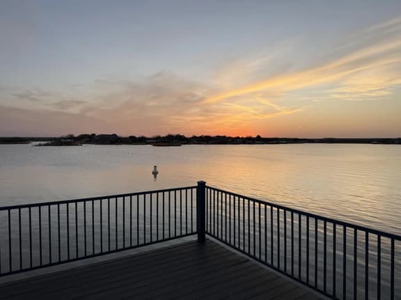 Lakefront Landing On The KOA