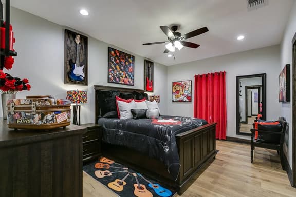 Music Hall! -2BR•2.5BA