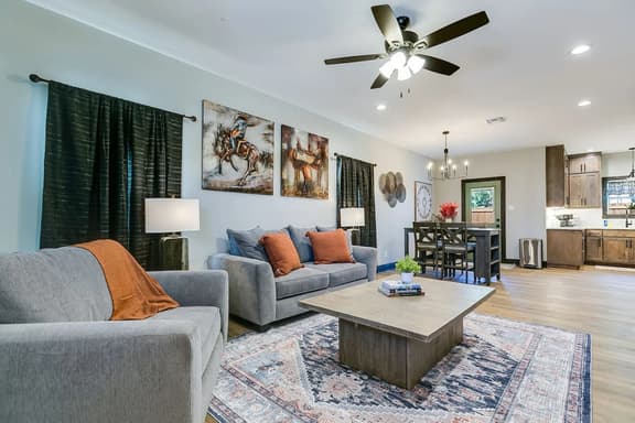 The Fort at Landmarks 2 BR-2.5 BA/New!