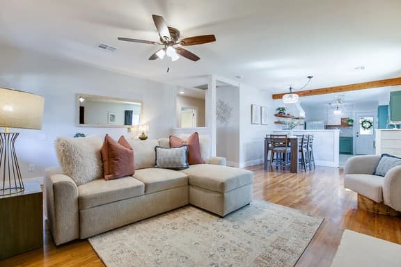 West Texas Retreat 3 BR/2 BA With 1 BD/1 BA Casita